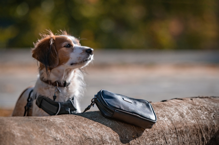 Handgemaakt vegan leather zakje Paws In Touch